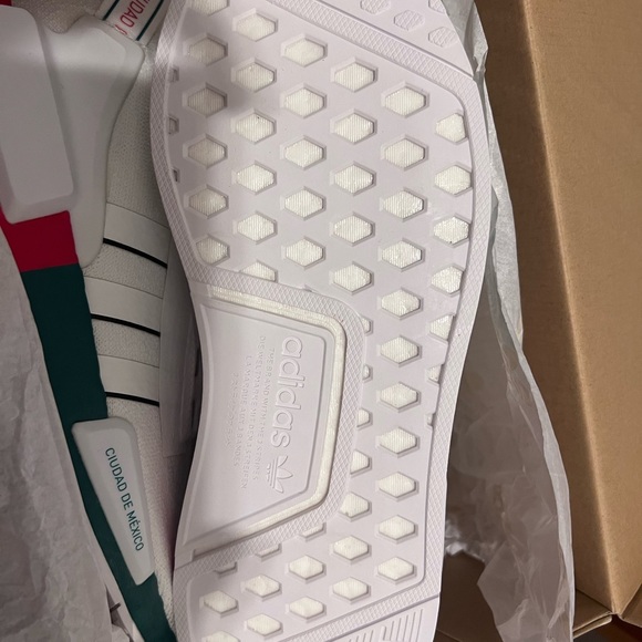 Adidas NMD R1 V2 Mexico City - Picture 7 of 9